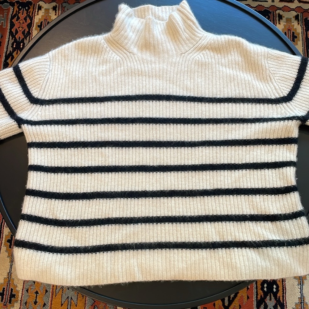 Nordstrom Stripe Cashmere Turtleneck Women’s Sweater Size M - Picture 5 of 15